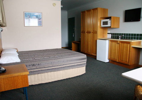 Cannon Park Motel - Hotel Accommodation 5