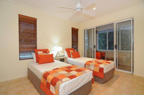Cayman Villas Port Douglas - Hotel Accommodation 0