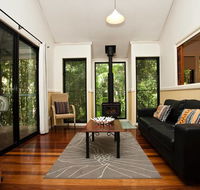 Cedar Creek Lodges at Thunderbird Park - Hotel Accommodation