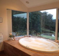 Celestial Welcome - Hotel Accommodation