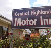 Central Highlands Motor Inn - Hotel Accommodation
