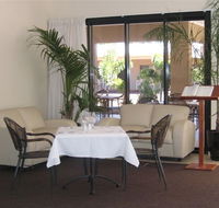 Chinchilla Palms Motor Inn - Hotel Accommodation