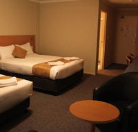 Ciloms Airport Lodge - Hotel Accommodation