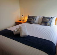 Club Yamba Luxury Hilltop Villas - Hotel Accommodation