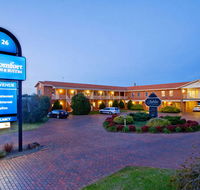 Comfort Inn  Suites King Avenue - Hotel Accommodation