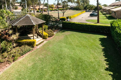 Comfort Inn & Suites Robertson Gardens - Hotel Accommodation 5