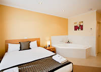 Comfort Inn Campbell - Hotel Accommodation 2