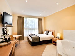 Comfort Inn Campbell - Hotel Accommodation 7