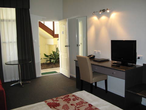 Prince Of Wales Motor Inn - Hotel Accommodation 0