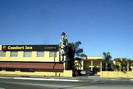 Comfort Inn Scotty's - Hotel Accommodation 0
