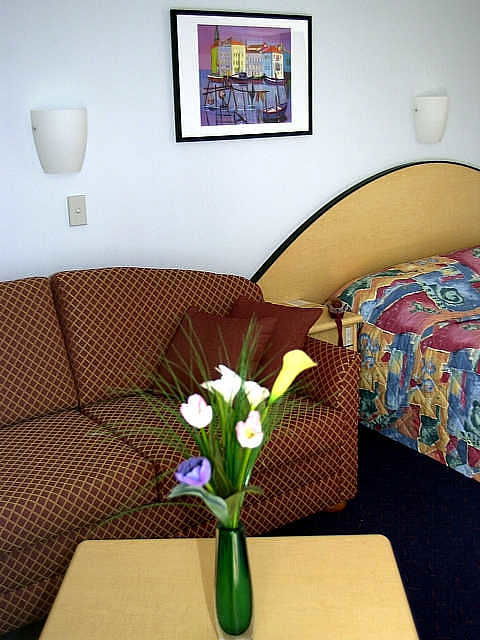 Comfort Inn Scotty's - Hotel Accommodation 1