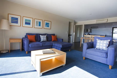 Corrigans Cove - Hotel Accommodation 0