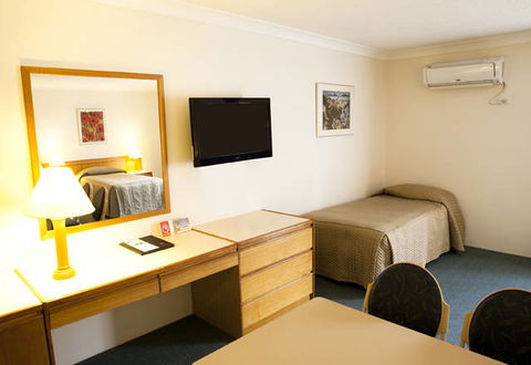 Hunts Hotel  Liverpool - Hotel Accommodation 1