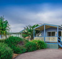 Crescent Head Holiday Park - Hotel Accommodation