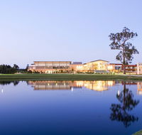 Crowne Plaza Hunter Valley - Hotel Accommodation