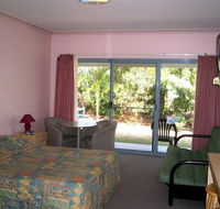 Diggers Rest Motel - Hotel Accommodation