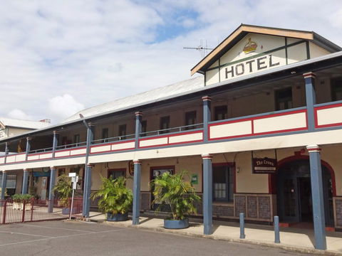 Crown Hotel Motel - Hotel Accommodation 4