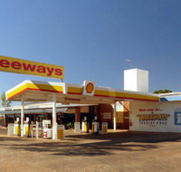Threeways Roadhouse Tourist Park - Hotel Accommodation