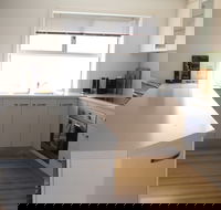 Avalon A  B - Hotel Accommodation