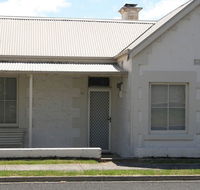 O'Brien's Holiday Home - Hotel Accommodation