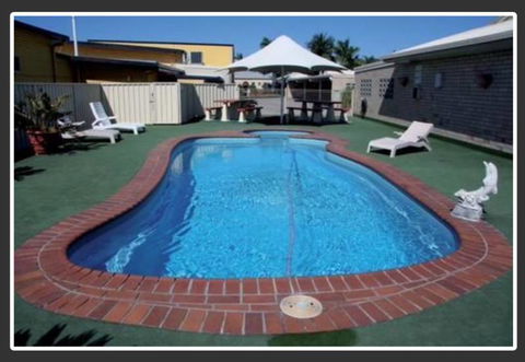 SunPalms Hotel Motel - Hotel Accommodation 2