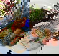 Mackay Northern Beaches Bowls Club - Hotel Accommodation