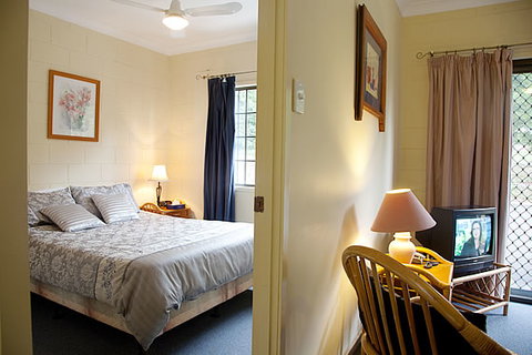 Flaxton Country Lodge Motel QLD P/L - Hotel Accommodation 2