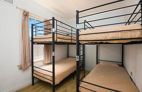 Red Star Sydney - Hotel Accommodation 3