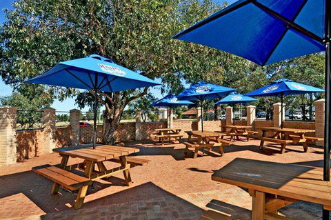 Drakesbrook Hotel - Hotel Accommodation 1
