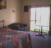 Eco Inn Warners Bay - Hotel Accommodation