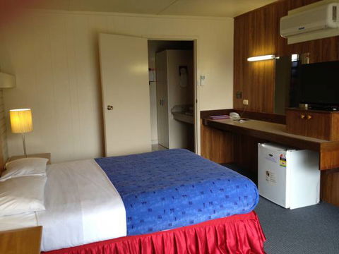 Econo Lodge Statesman Ararat - Hotel Accommodation 2