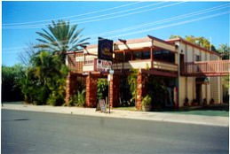 Elkira Court Motel - Hotel Accommodation 0