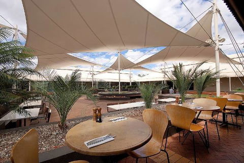 Emu Walk Apartments - Hotel Accommodation 5