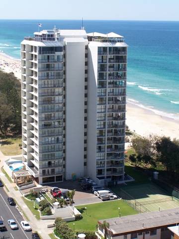Golden Sands On Main Beach - Hotel Accommodation 1
