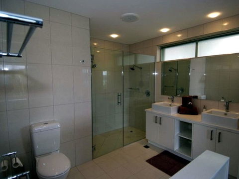 Hamilton Island Private Apartment - Poinciana - Hotel Accommodation 3
