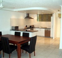 Hamilton Island Private Apartment - The Lodge - Hotel Accommodation