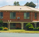 Hamiltons Townhouse Motel - Hotel Accommodation