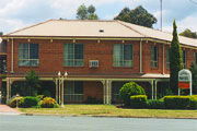 Hamiltons Townhouse Motel - Hotel Accommodation 0