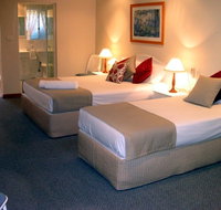 White Lanterns Motel - Hotel Accommodation