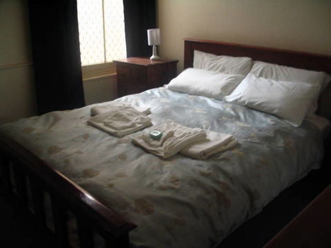 Clyde's Cottage - Hotel Accommodation 4