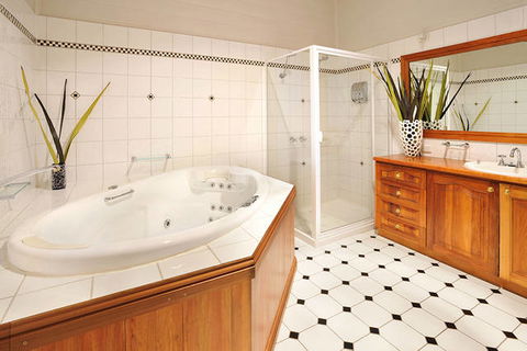 Healesville Garden Cottage - Hotel Accommodation 4