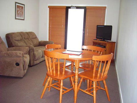 Hervey Bay Colonial Lodge - Hotel Accommodation 4