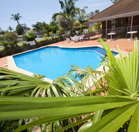 Island Palms Motor Inn - Hotel Accommodation