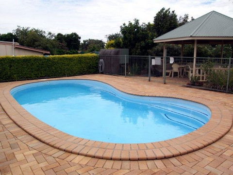 Jacaranda Country Motel - Hotel Accommodation 2