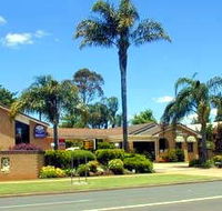 Jacaranda Place Motor Inn - Hotel Accommodation