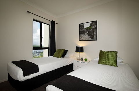 Jack & Newell Cairns Holiday Apartments - Hotel Accommodation 0