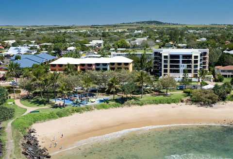 Kacy's Bargara Beach Motel - Hotel Accommodation 0