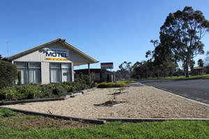 Kaniva Midway Motel - Hotel Accommodation 7
