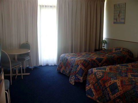 Kempsey Motor Inn - Hotel Accommodation 1