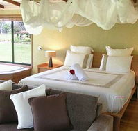 Lake Weyba Cottages Noosa - Hotel Accommodation
